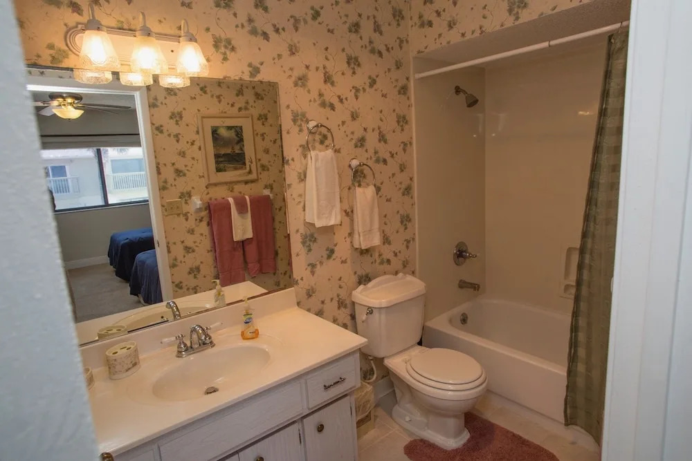 Oceanside Village 2bdrm B2