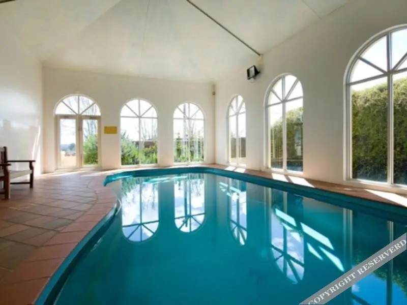 Accourt Villa
