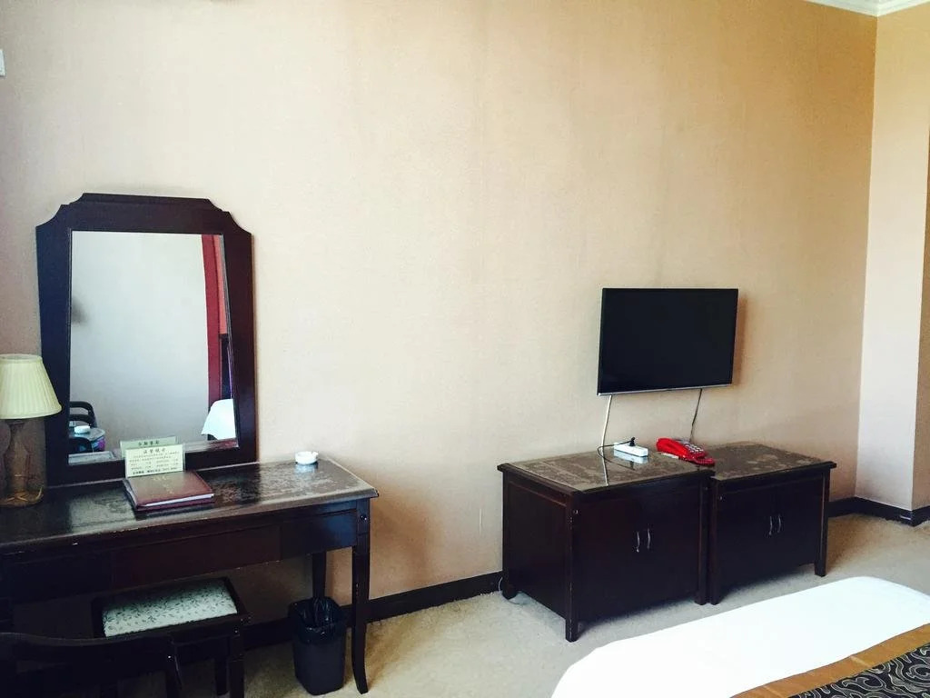 Jiayuguan Huatian Hotel