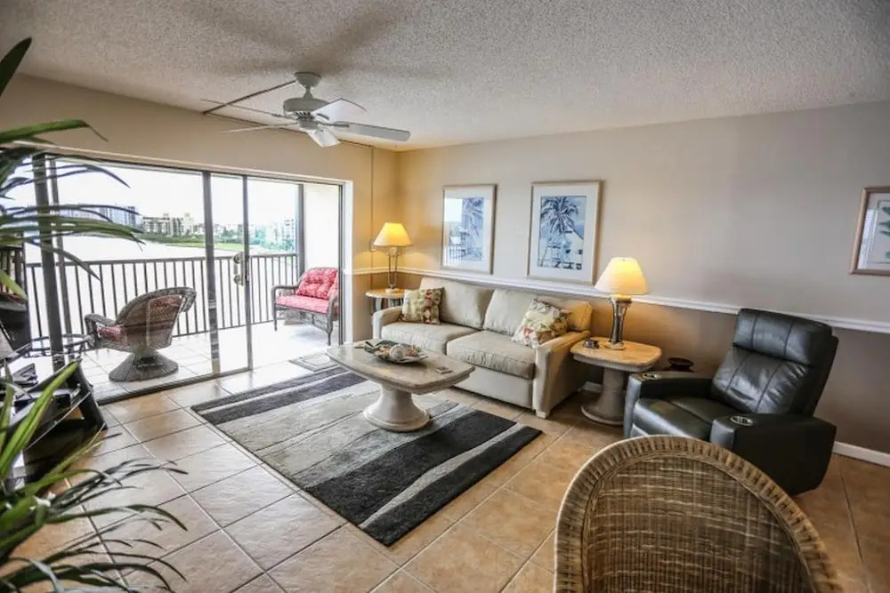 Windward Point 608