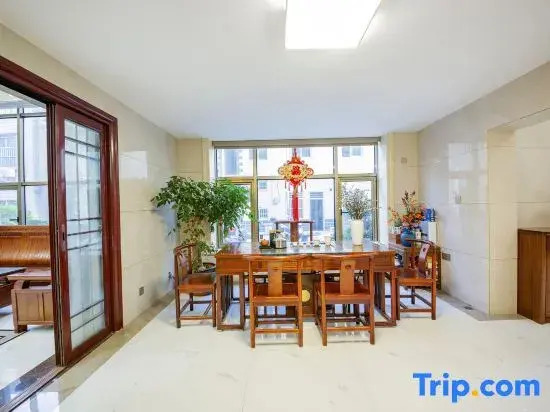 Mengjiao Island Lanjing Homestay (Lianchi Ao Beach Store)