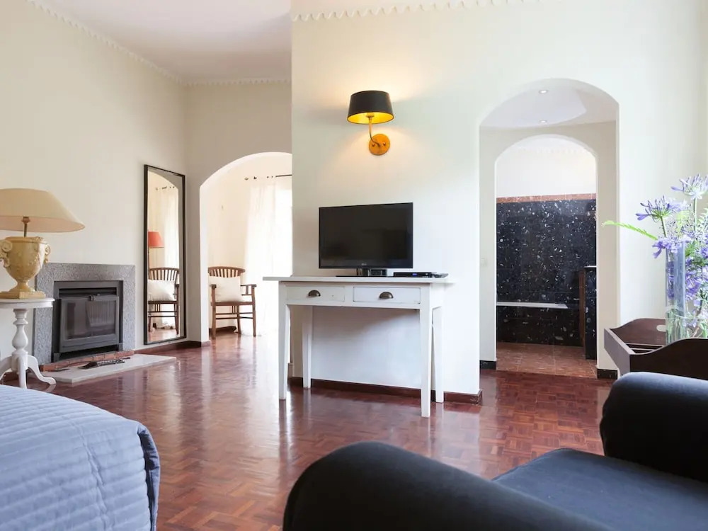 Villa With Garden Oasis in Monchique