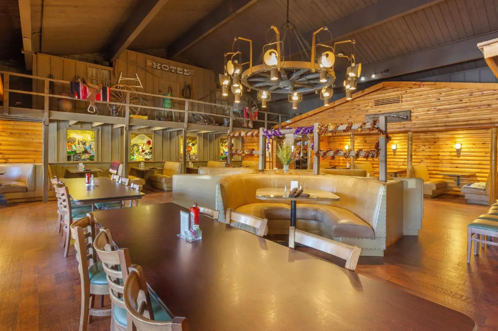 Kohls Ranch Lodge