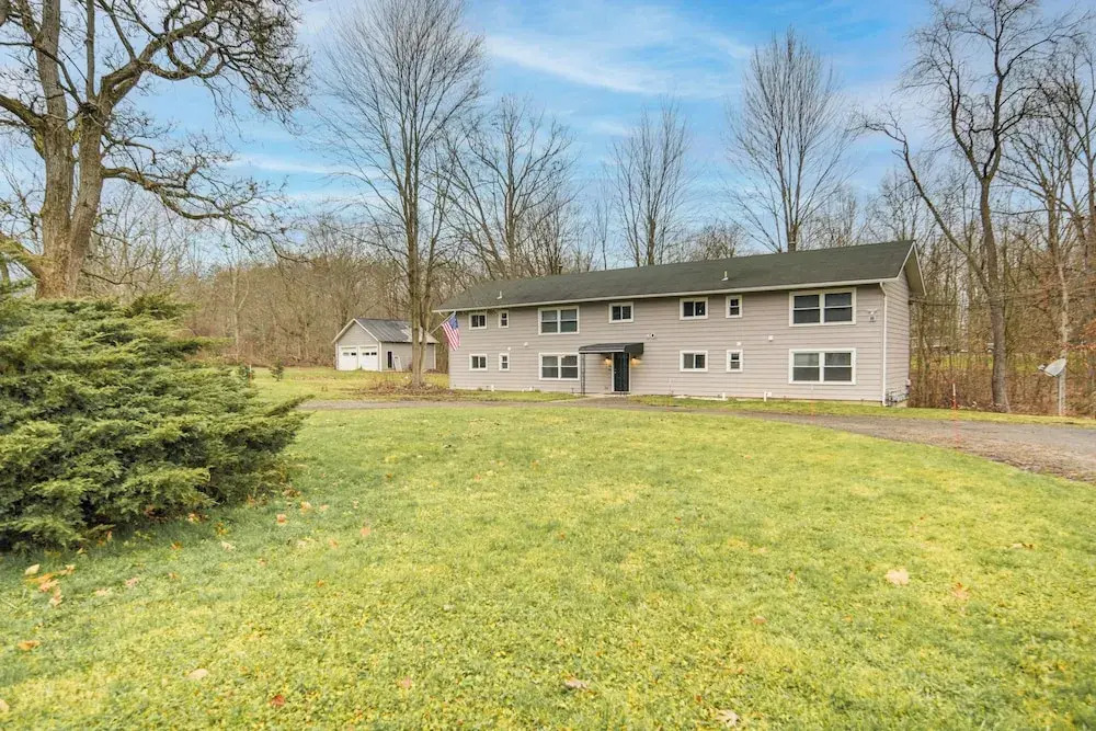 Conneaut Lake Apartment < 1 Mi to Waterfront!