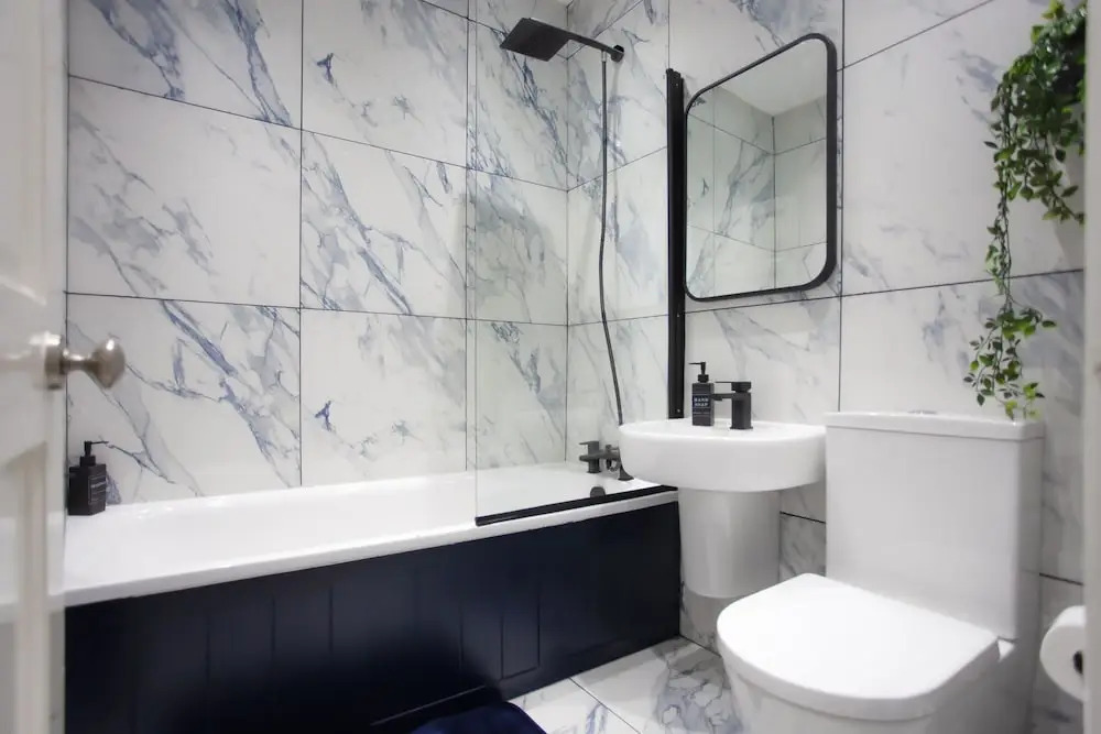 3 bed House Camberwell With Private Garden