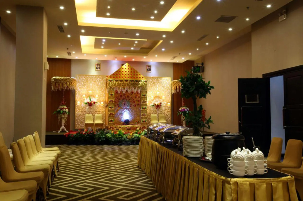 Continent Centrepoint Hotel Makassar