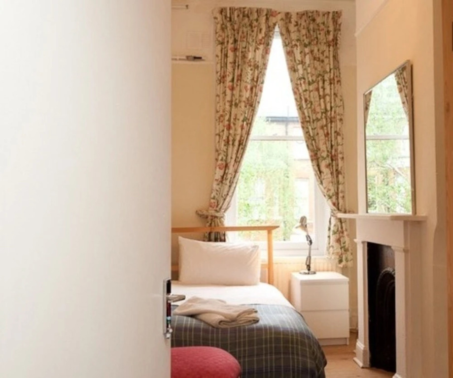 Beautiful Apartment in Best Part of Central London