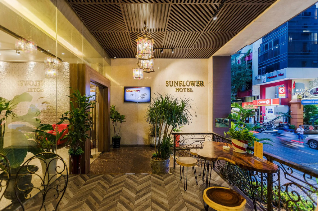 Sunflower Luxury Hotel