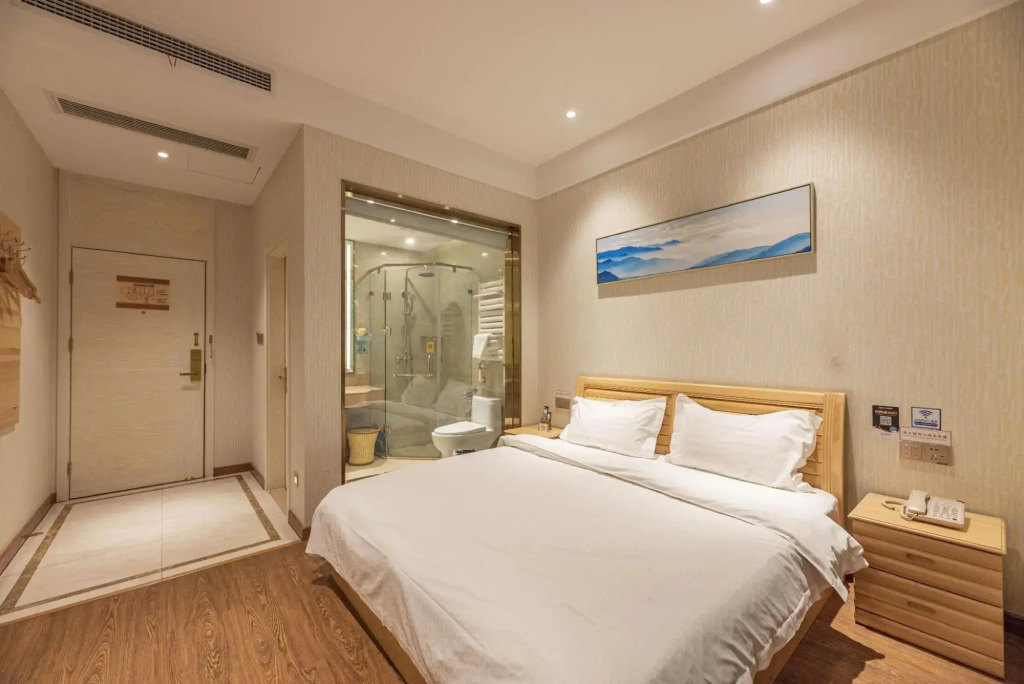 Xin'ao Seaview Grand Hotel (Linyi Lights Lanshan New Langya Scenic Area)