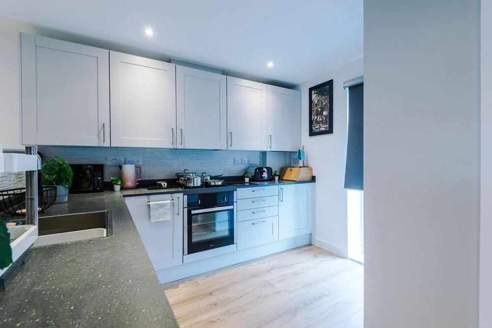Immaculate 3-bed House in Salford