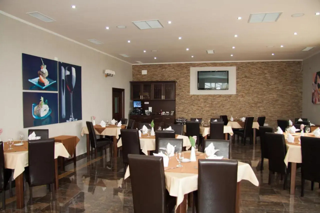 Hotel Hanul de la Rascruce