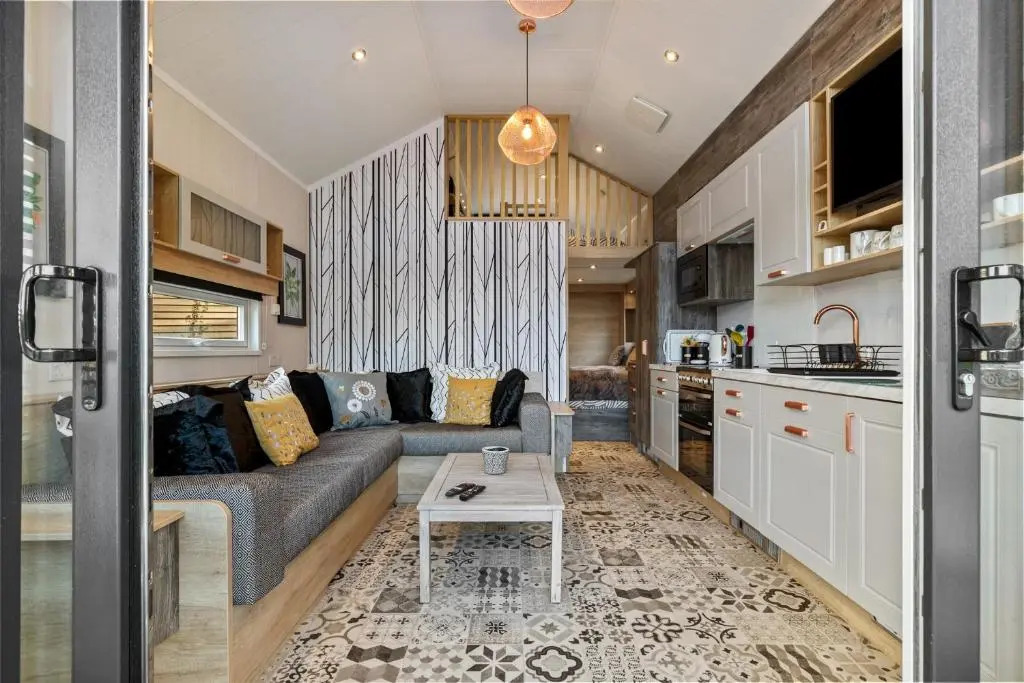 The Escape Luxury Pod Close To Beach