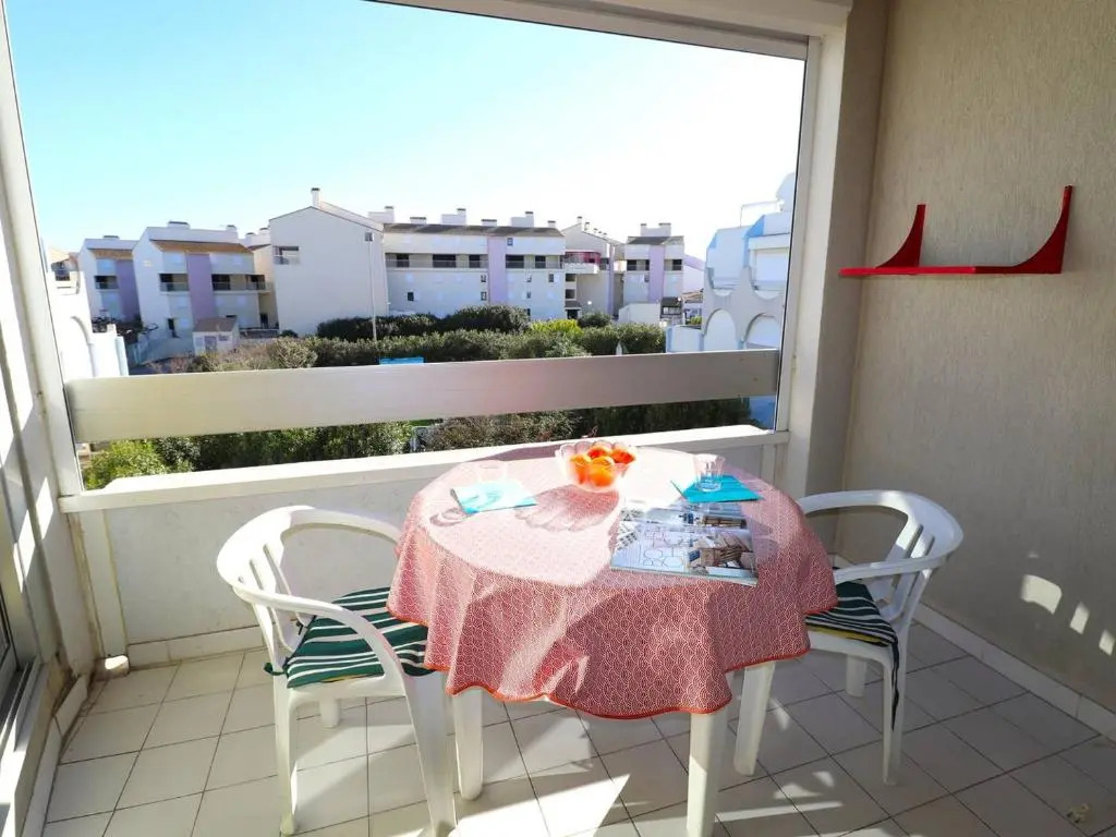 Appartement Le Grau-du-Roi, 2 pièces, 4 personnes - FR-1-307-10