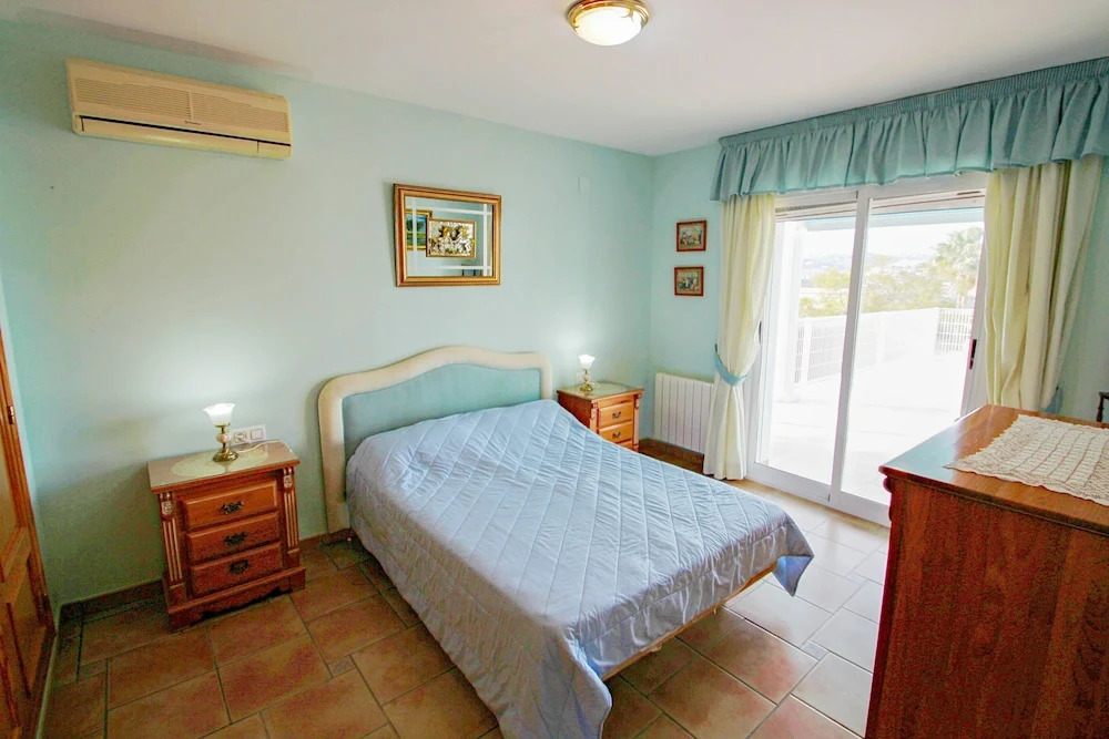 Gema - Pretty Holiday Home in Calpe