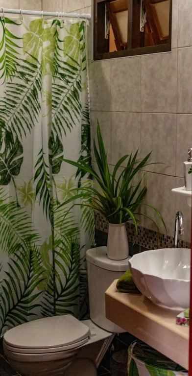 FeelGood Suites