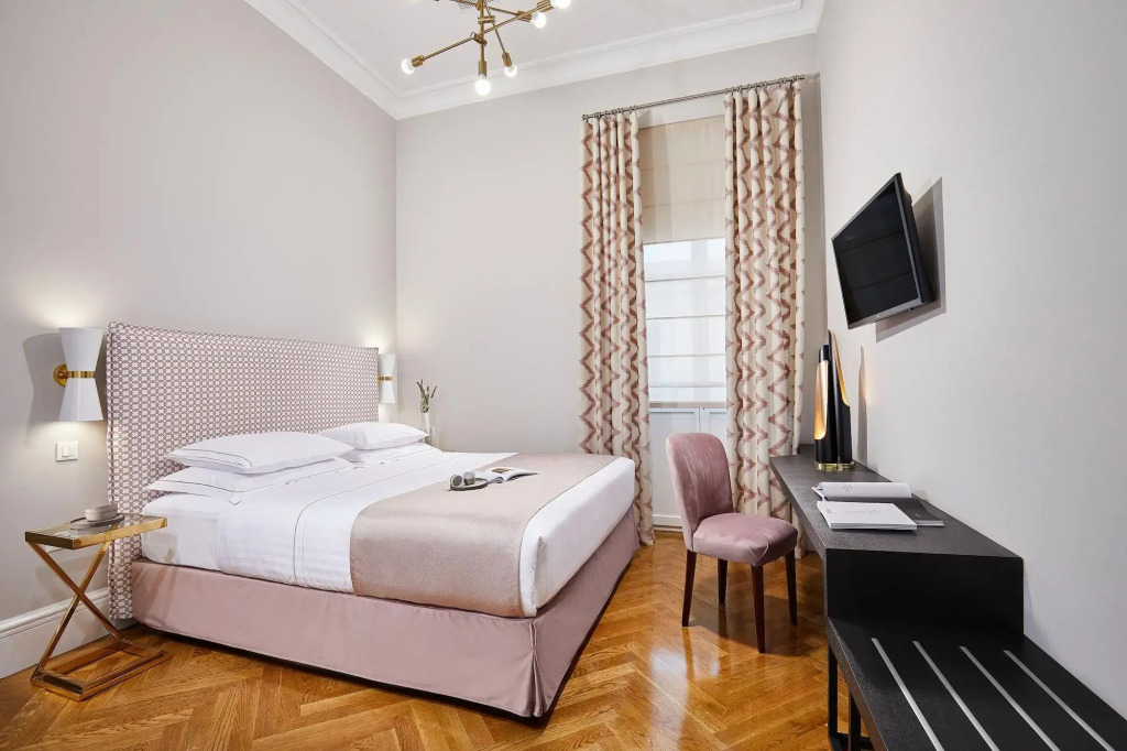 MiraMe Athens Boutique Hotel