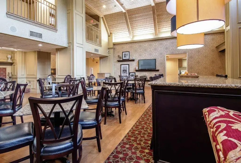 Hampton Inn
