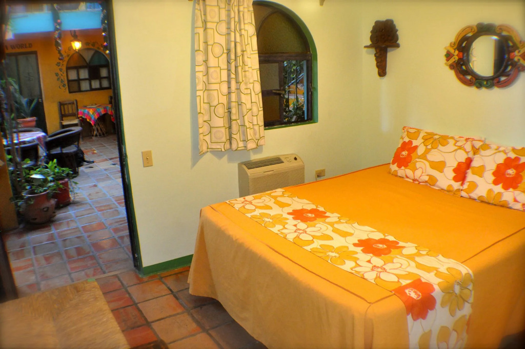 Cabo Inn