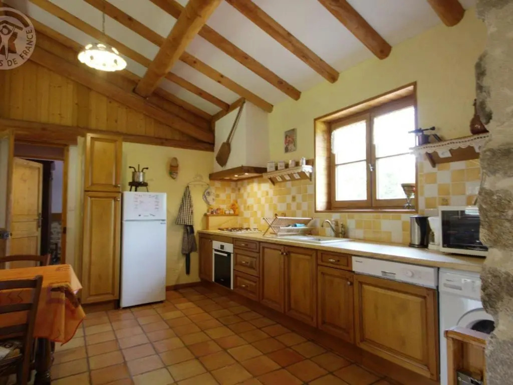 Gîte éco-responsable 6 pers. proche ski à Chalmazel - FR-1-496-98