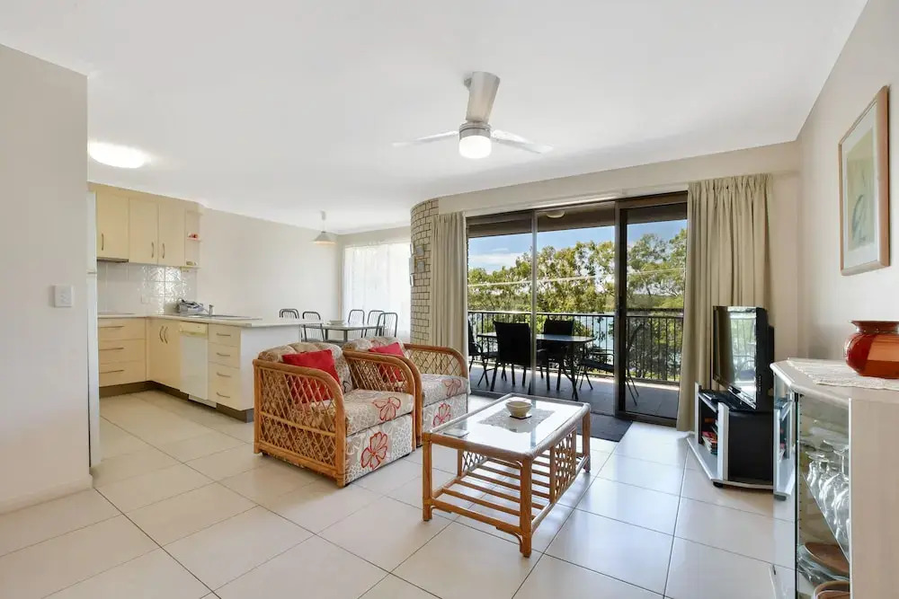 Coral Breeze Bradman Avenue Maroochydore