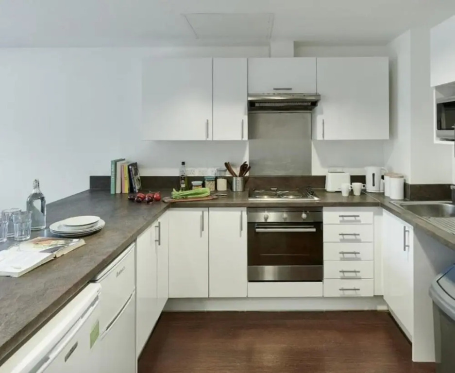 Private Rooms for STUDENTS Only, COVENTRY - SK