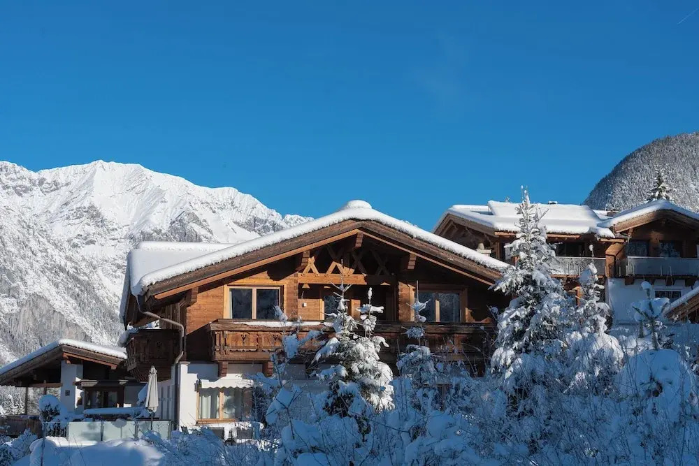 Schickster Mountain Lodge