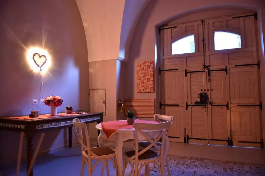 D Home B&B