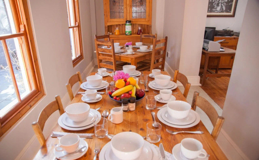 Glory Guesthouse