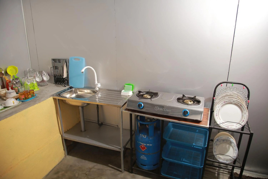 Guruge guest house