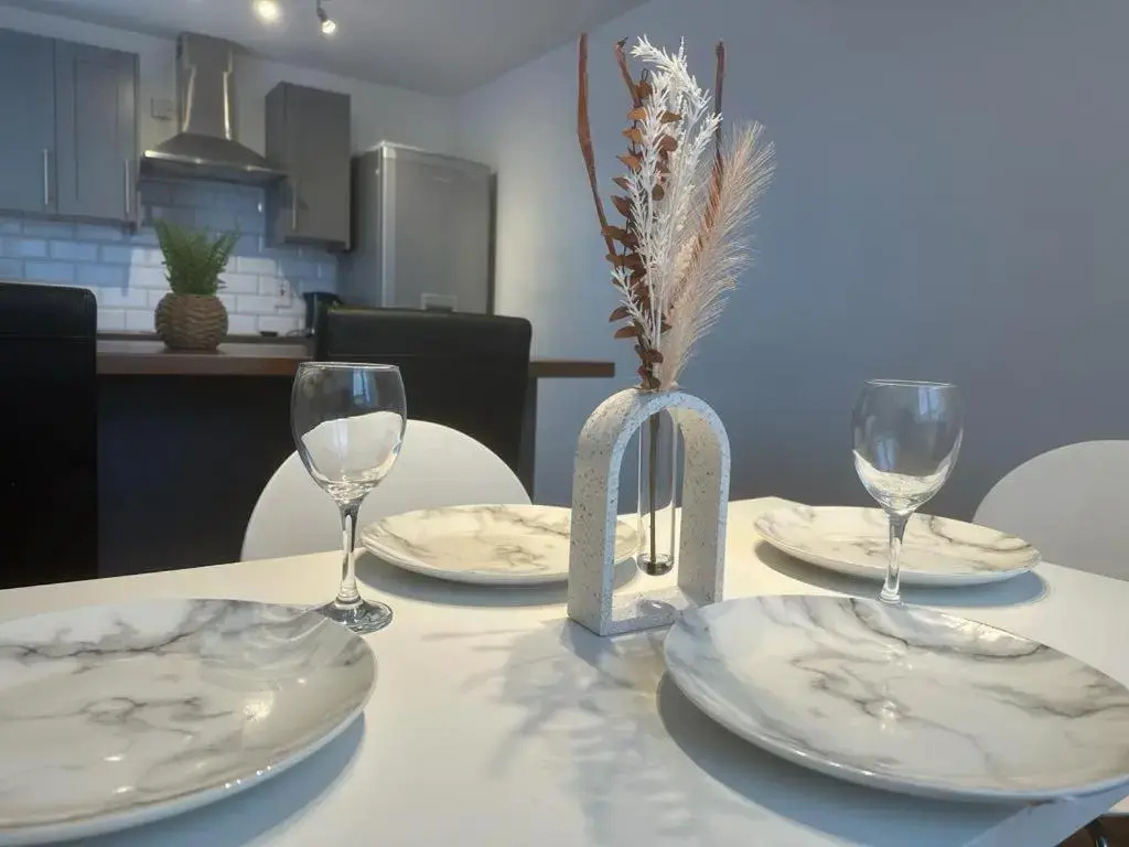 3 Bedroom House for Corporate Stays in Kettering