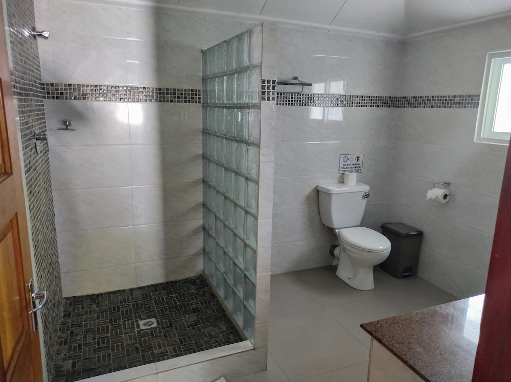 Lucys guesthouse