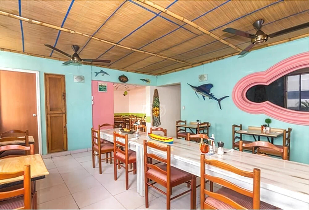 El Pueblito Playa