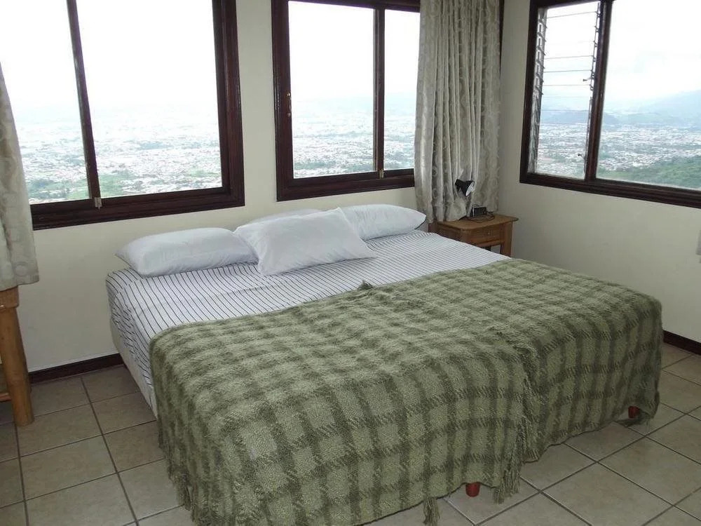 Paradise Inn