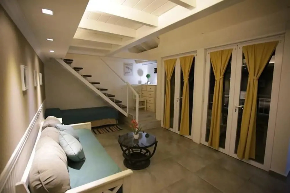 Club House Hotel