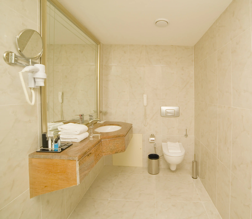 Jasmine Court Hotel
