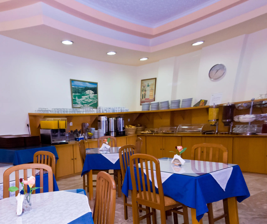 Hotel Tigakis Star