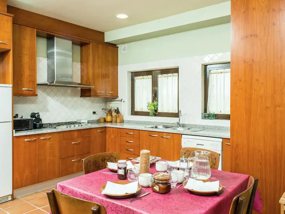 Large Farmhouse with Private Pool & Large Garden near Beach