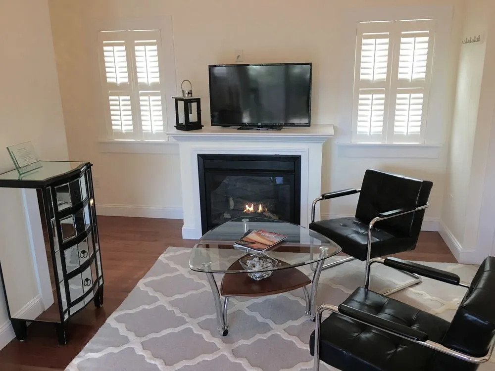 The Platinum Pebble Boutique Inn