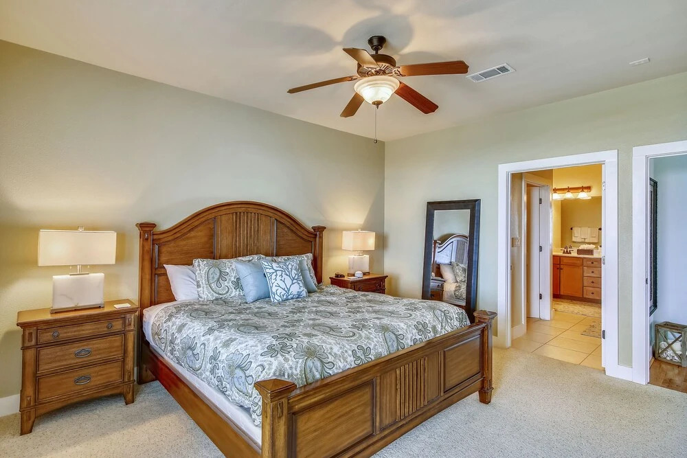Pointe West 301-beachfront Views