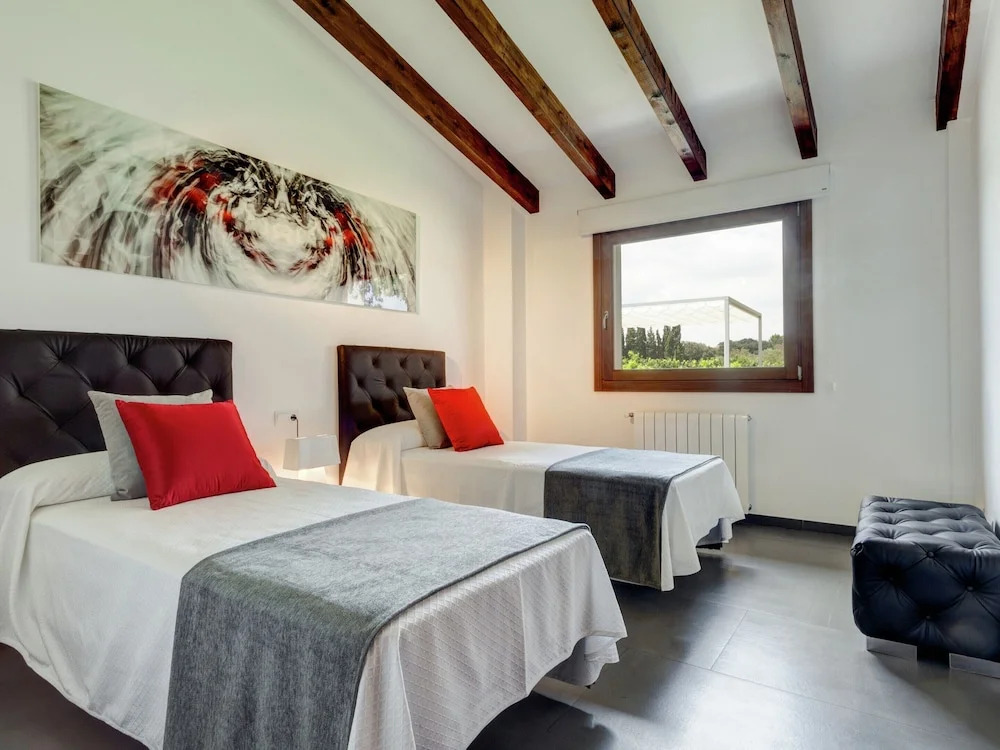 Villa in Muro with Pool and Tramontana Views