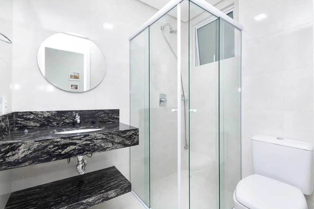 Aluguel Apartamento 2 quartos s/ 1 suíte 80m Mar Bombas/SC
