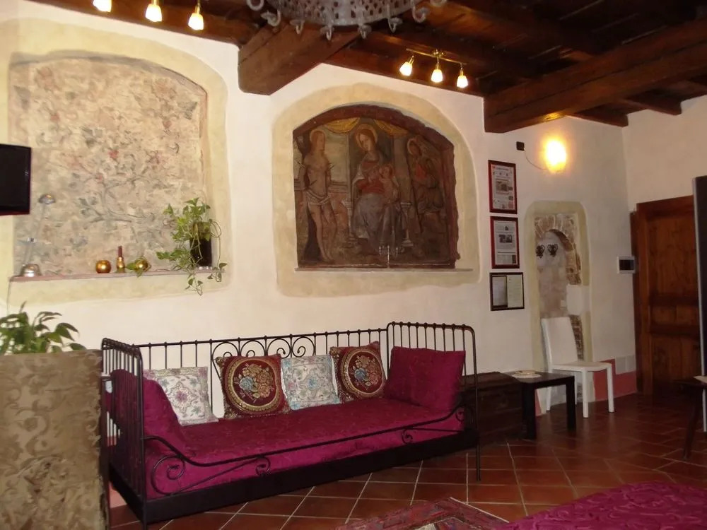 Il Mascherone Bed  Breakfast