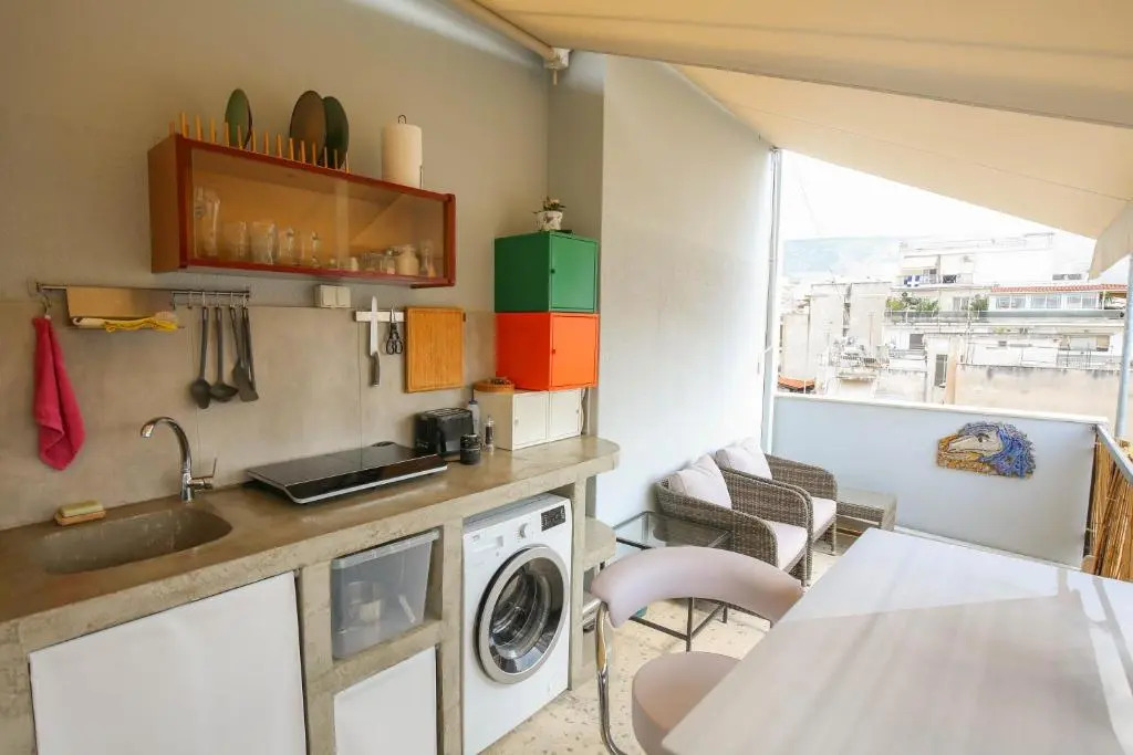 Exceptional modern studio in Athens, big balcony, central & calm