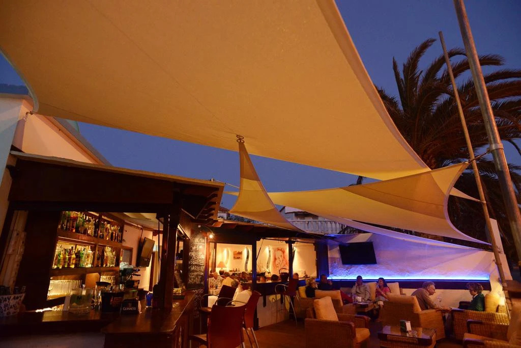 Apartamentos Punta Elena Beach