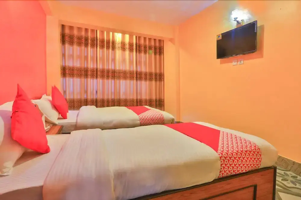 OYO 691 Royal Heritage Inn