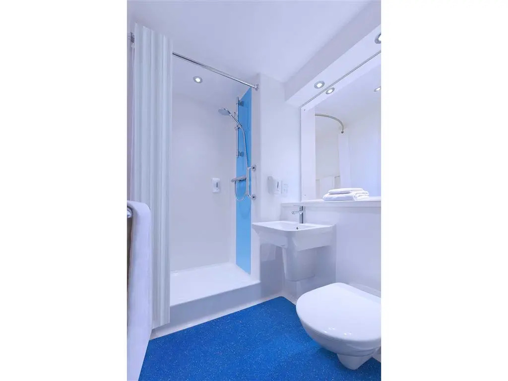 Travelodge Chester Central