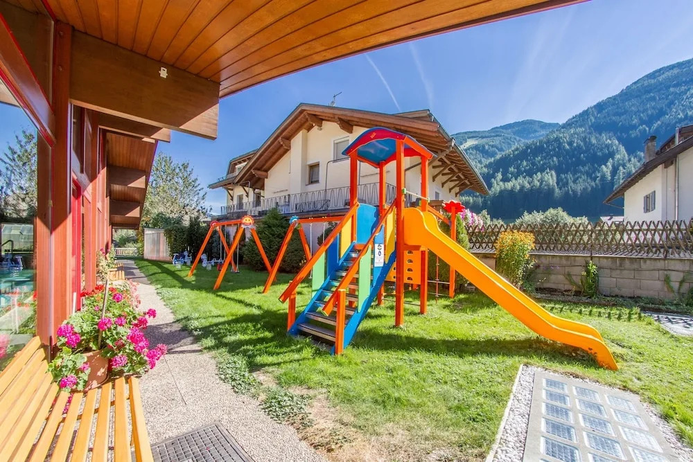 Hotel Adler