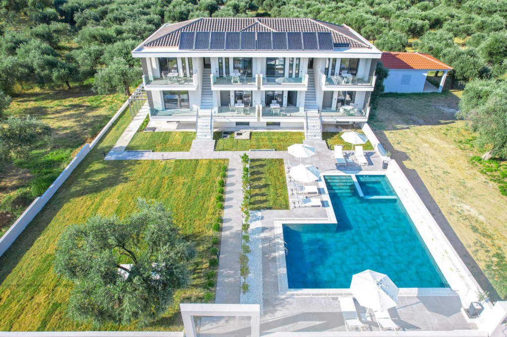 Villa Victoria by La Scala Beach
