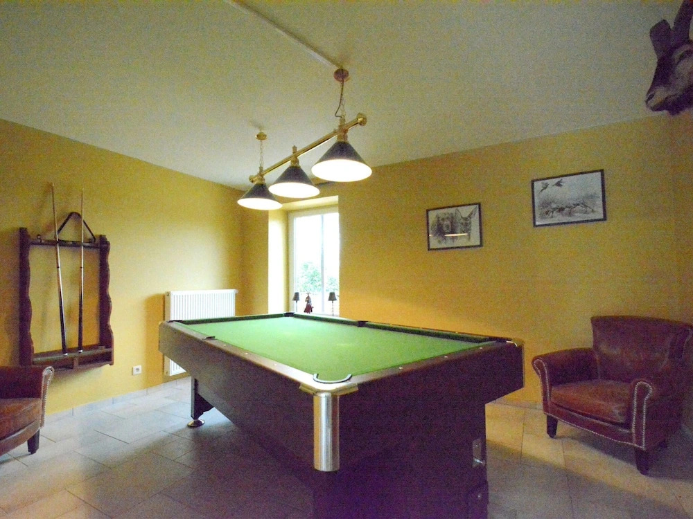 Comfortable Holiday Home With Sauna and Lots of Games in Érezée