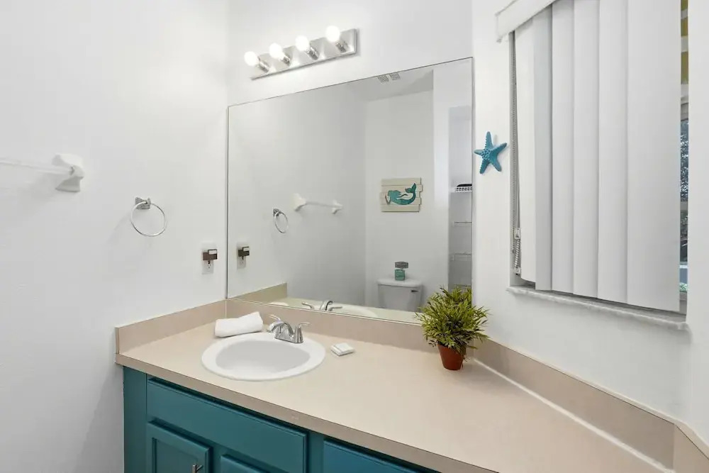 Bright & Spacious 3-bedroom Home in Emerald Island Resort With Themed Room & Balcony